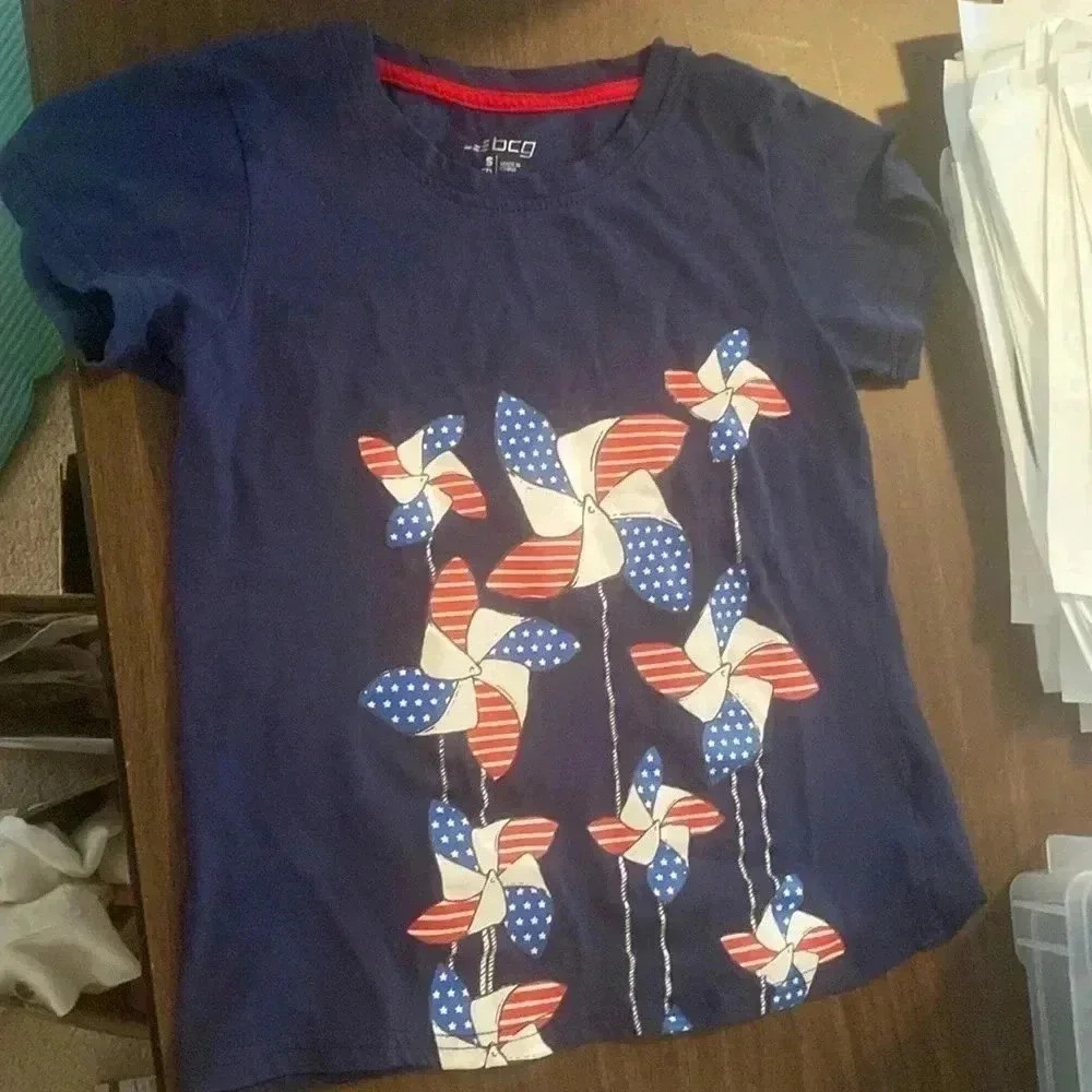 BCG brand pinwheel tee